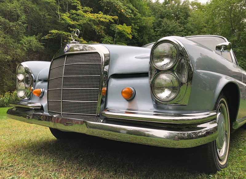 1963 Mercedes W111 220 SE Cabriolet For Sale