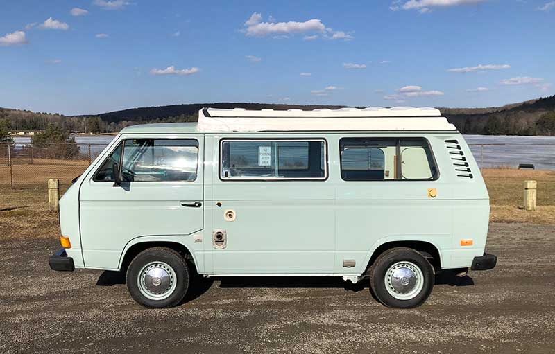 Volkswagen-Vanagon-Riviera-Camper-For-Sale-