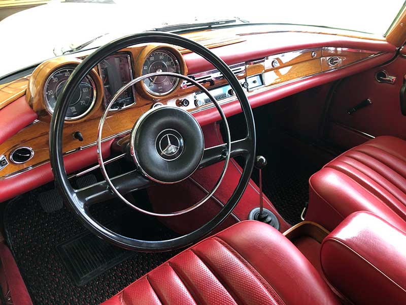Mercedes-W111-Cabriolet-For-Sale